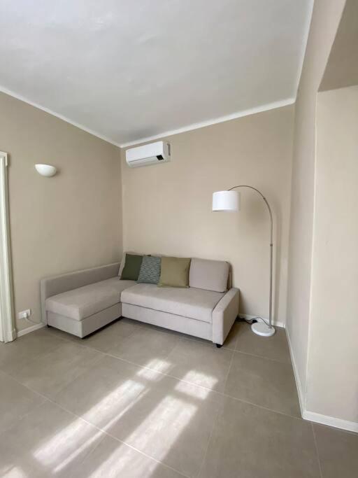 Home 11 Piacenza Exterior foto