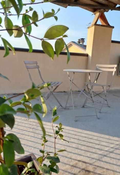 Home 11 Piacenza Exterior foto